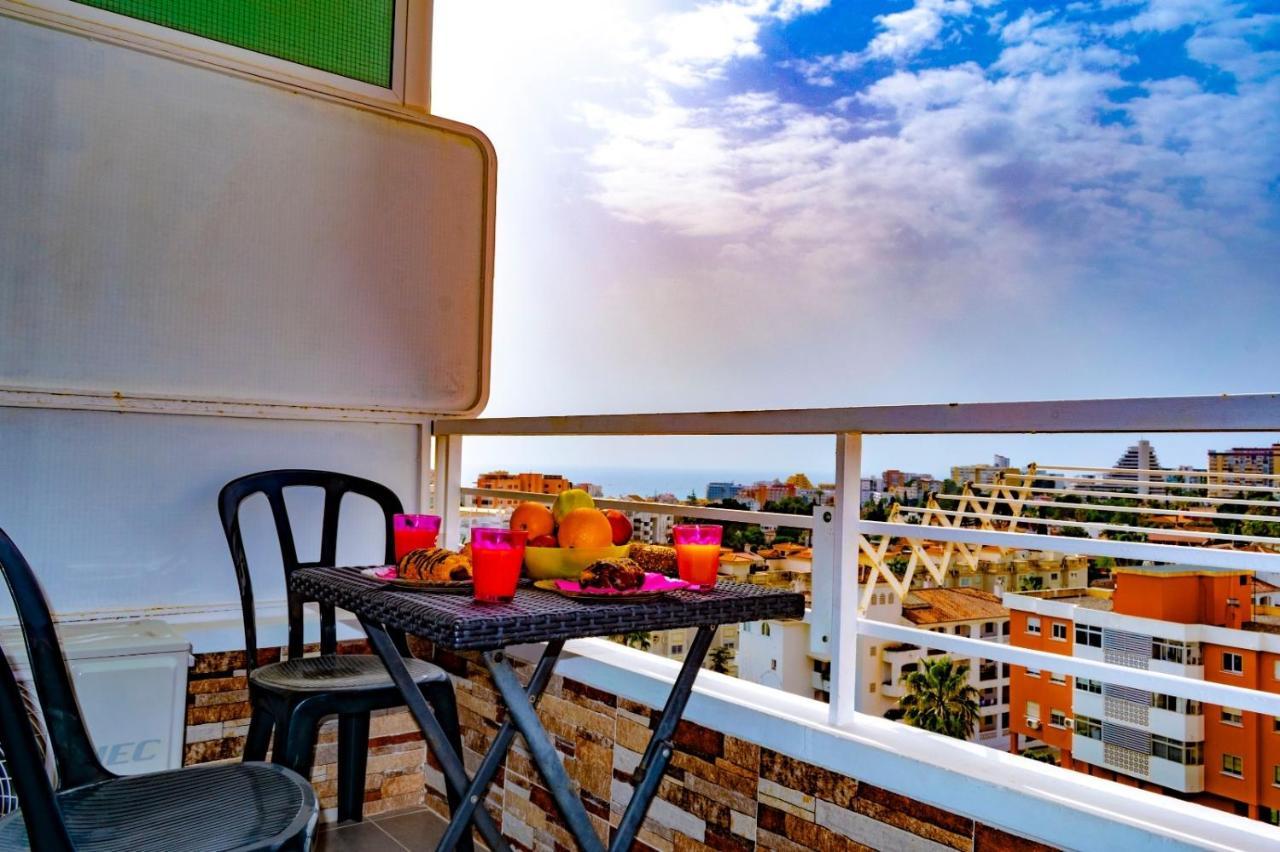 Nice Studio With Pool And Internet Fiber Torremolinos Exterior foto